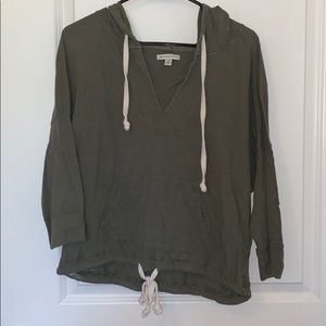 American eagle hoodie 3/4 sleeve